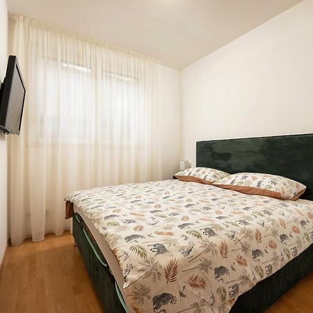 Nivi Apartment Split Bagian luar foto