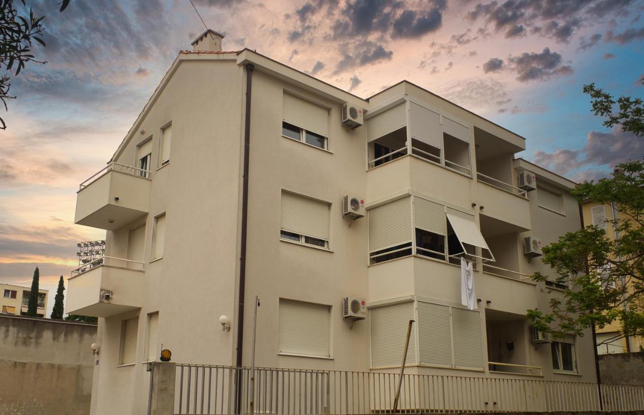 Nivi Apartment Split Bagian luar foto